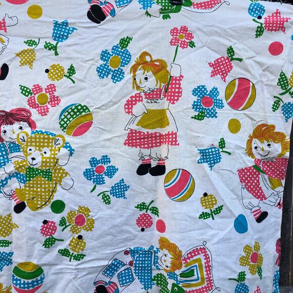 60s 70s Vintage Raggedy Ann Fabric in Pink and Blue, Yellow Tan 50" x 36" - Picture 7 of 14